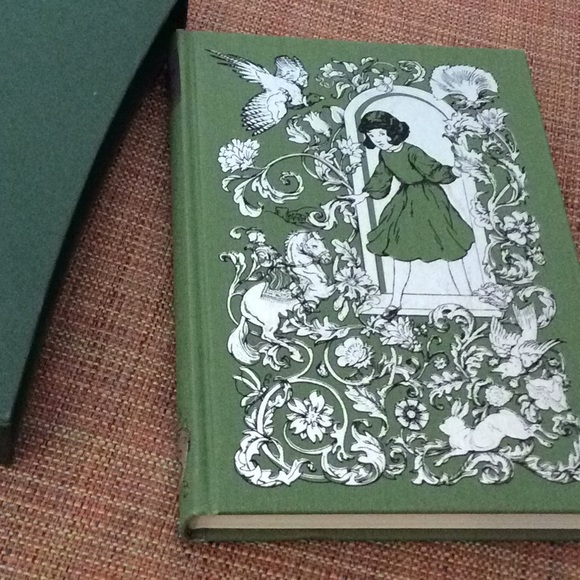 Folio Society Other - 🎉 “ A Traveller in Time “ by Alison Uttley